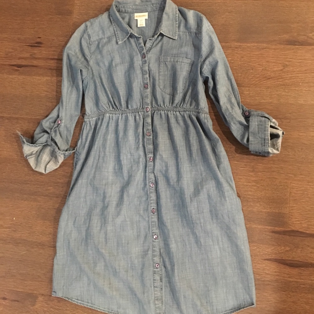 Motherhood maternity denim dress!